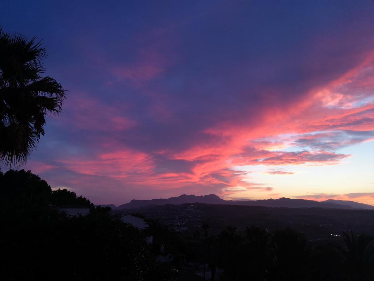 La Madrugada - Luxury Moraira Villa With Sea Views And Private Heated Pool Extérieur photo